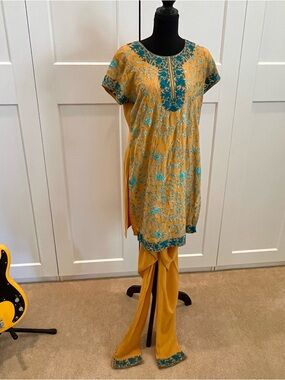 Polo Apparel Saffron Yellow Dupatta & Pants Set With Teal Embroidery and Beading